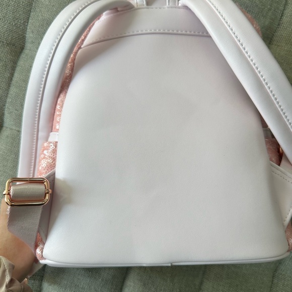 Loungefly Disney Minnie Mouse Cotton Candy Sequin Backpack NWOT - Picture 8 of 9